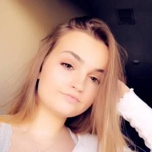 Meet your Posher, Kat